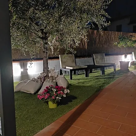 Holiday home Country Chic Pistoia-casa In Campagna Giardino, Parking Pistoia
