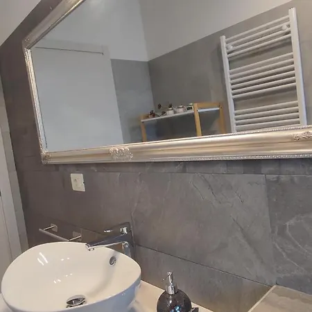 Holiday home Country Chic Pistoia-casa In Campagna Giardino, Parking